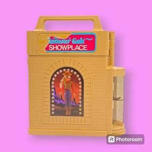 Vintage 1981 Kenner Glamour Gals Showplace Doll Case